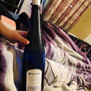 Meet your Posher, Adonay